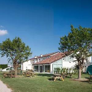  Auberge de jeunesse Nomad
